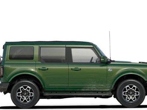 New 2025 Ford Bronco Outer Banks image 35