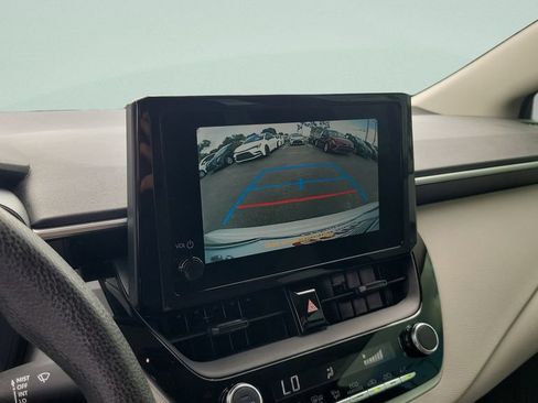 Used 2024 Toyota Corolla LE w/ LE Convenience Package FWD image 15
