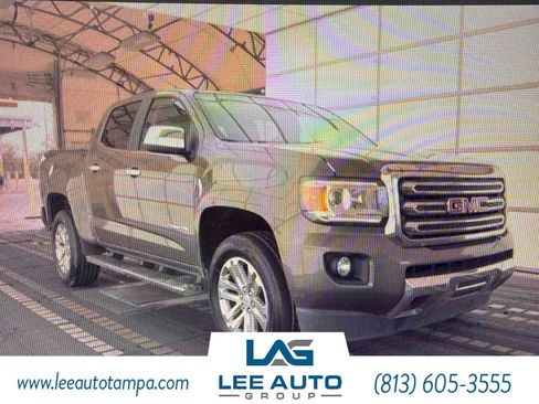 Used 2017 GMC Canyon SLT w/ Driver Alert Package RWD image 4