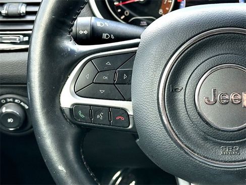 Used 2019 Jeep Compass Limited image 21