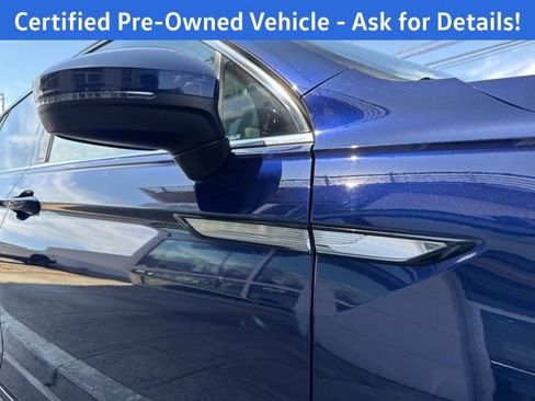 Used 2023 Volkswagen Tiguan SE image 22