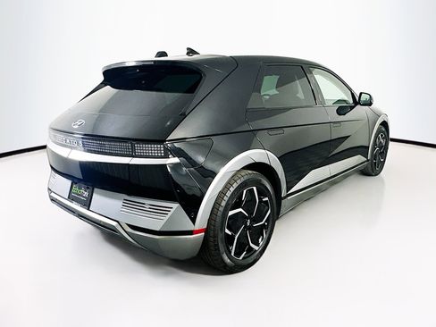 Used 2024 Hyundai Ioniq 5 Limited image 9