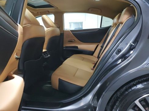 Used 2023 Lexus ES 350 w/ Premium Package image 19