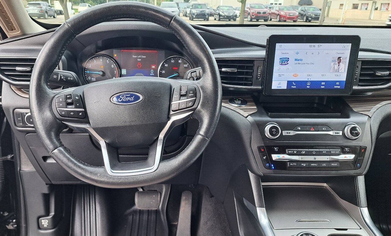 Used 2020 Ford Explorer Limited AWD/4WD image 9