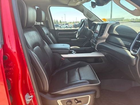 Used 2022 RAM 1500 Laramie AWD/4WD image 22