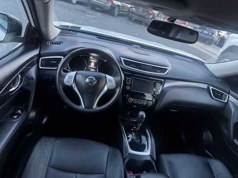 Used 2015 Nissan Rogue SL w/ SL Premium Package AWD/4WD image 14