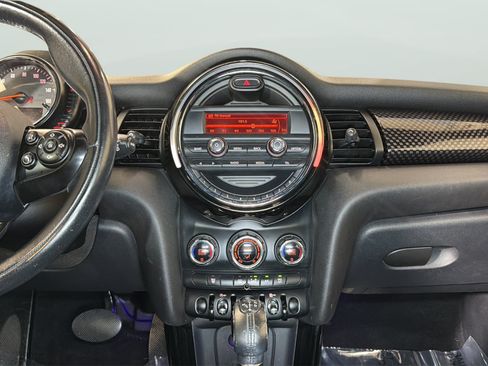 Used 2015 MINI Cooper S FWD image 16