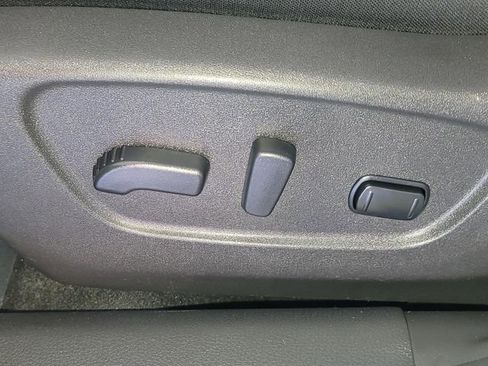 Used 2019 Nissan Rogue Sport SV w/ All-Weather Package image 31