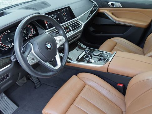 Used 2020 BMW X7 xDrive40i w/ Premium Package AWD/4WD image 9