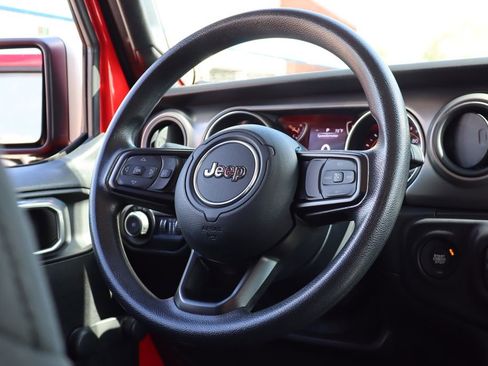 Used 2022 Jeep Wrangler Unlimited Sport image 47