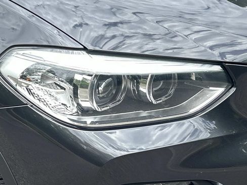 Used 2021 BMW X3 xDrive30e w/ Premium Package AWD/4WD image 10