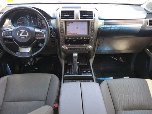 Certified 2020 Lexus GX 460 Premium w/ Premium Package AWD/4WD image 14