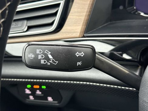 Used 2024 Volkswagen Atlas SE image 9