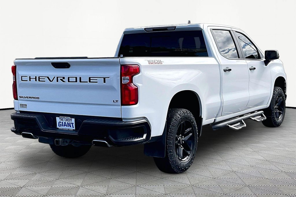 Used 2022 Chevrolet Silverado 1500 LT Trail Boss w/ Convenience Package II AWD/4WD image 6