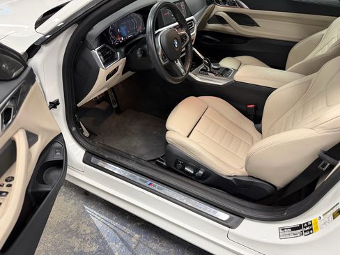 Used 2022 BMW 430i xDrive Convertible w/ M Sport Package image 15