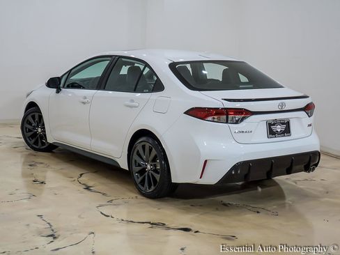 Used 2026 Toyota Corolla XSE FWD image 10