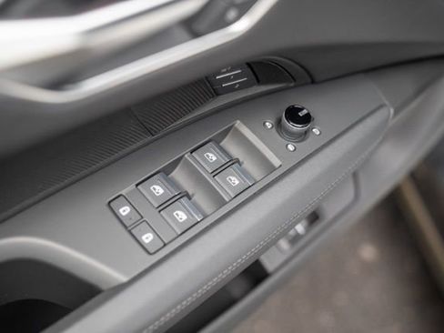 Used 2022 Audi e-tron GT Premium Plus AWD/4WD image 51