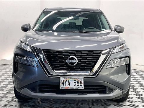 Used 2023 Nissan Rogue SV FWD image 2