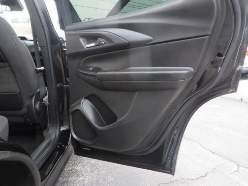 Used 2022 Chevrolet TrailBlazer LS FWD image 21