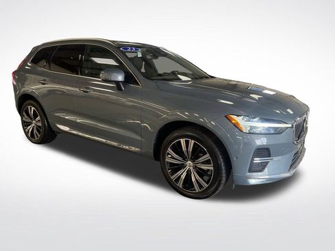 Used 2023 Volvo XC60 B5 Plus w/ Climate Package AWD/4WD image 8