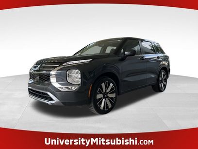 New 2025 Mitsubishi Outlander SE