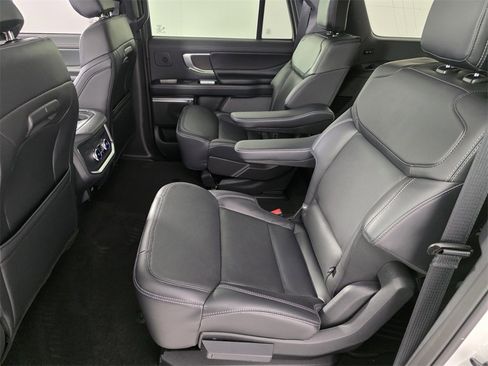 Used 2025 Ford Expedition Max Platinum w/ Stealth Performance Package image 14