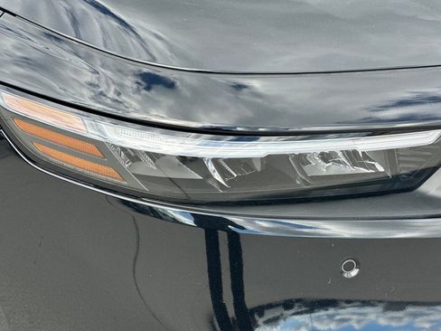 Used 2023 Honda Accord EX-L image 10