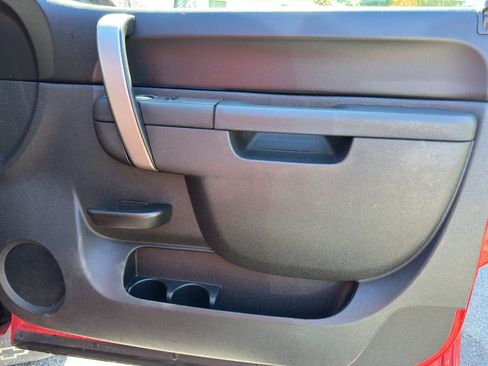 Used 2012 Chevrolet Silverado 1500 LT image 17