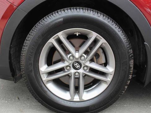 Used 2017 Hyundai Santa Fe Sport AWD/4WD image 33