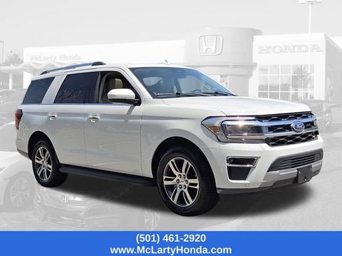 Used 2024 Ford Expedition Limited RWD image 4