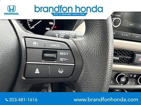 Used 2025 Honda HR-V LX image 15