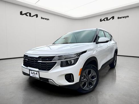 Certified 2026 Kia Seltos LX AWD/4WD image 1