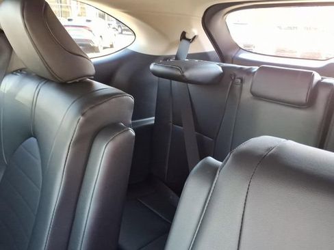 New 2026 Toyota Highlander XLE image 8