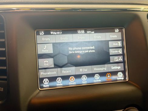 Used 2018 Jeep Grand Cherokee Limited AWD/4WD image 22