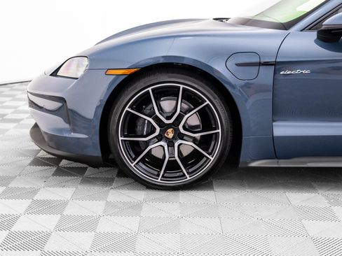 New 2026 Porsche Taycan image 34