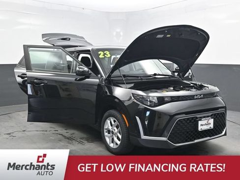 Used 2023 Kia Soul LX w/ LX Technology Package FWD image 37