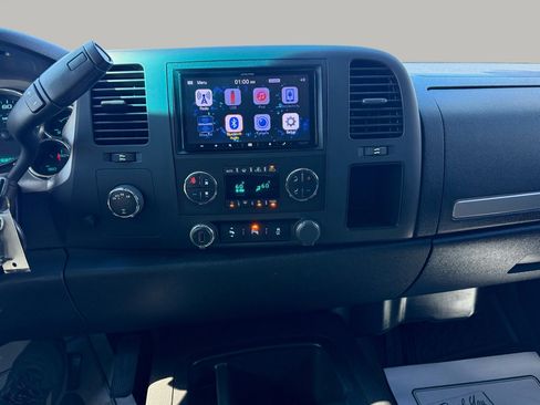 Used 2013 GMC Sierra 1500 SLE image 16