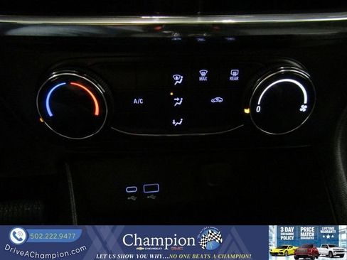 Certified 2025 Buick Encore GX Preferred AWD/4WD image 26