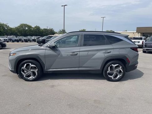 Certified 2024 Hyundai Tucson SEL FWD image 2