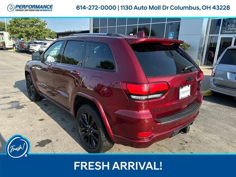Used 2021 Jeep Grand Cherokee Altitude AWD/4WD image 6