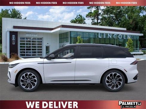 New 2026 Lincoln Nautilus Reserve image 3