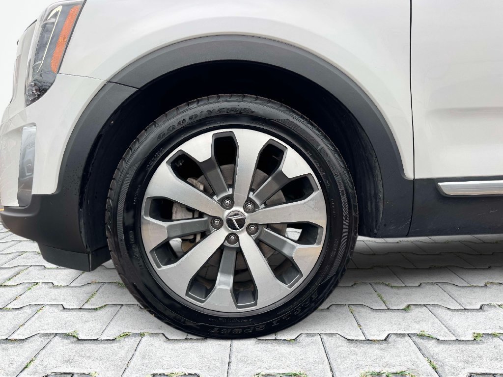 Used 2020 Kia Telluride S AWD/4WD image 8