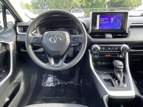 Used 2023 Toyota RAV4 XLE w/ Convenience Package FWD image 14