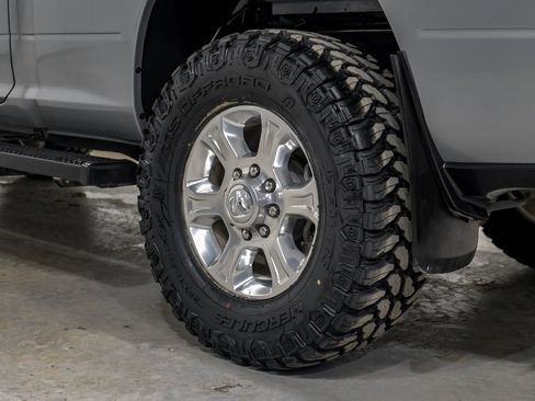 Used 2023 RAM 2500 Big Horn w/ Level 1 Equipment Group AWD/4WD image 63