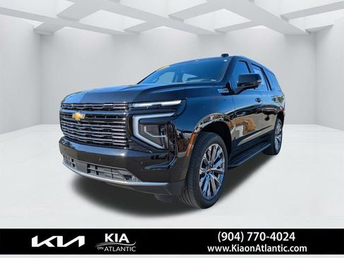Used 2025 Chevrolet Tahoe High Country image 8