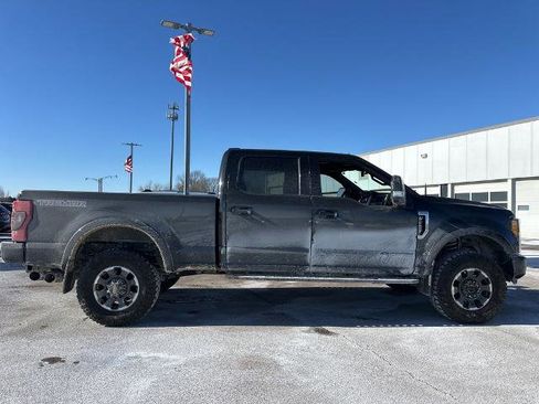 Certified 2022 Ford F250 Lariat w/ Tremor Off-Road Package image 9