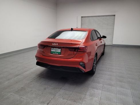 Used 2022 Kia Forte LXS FWD image 7