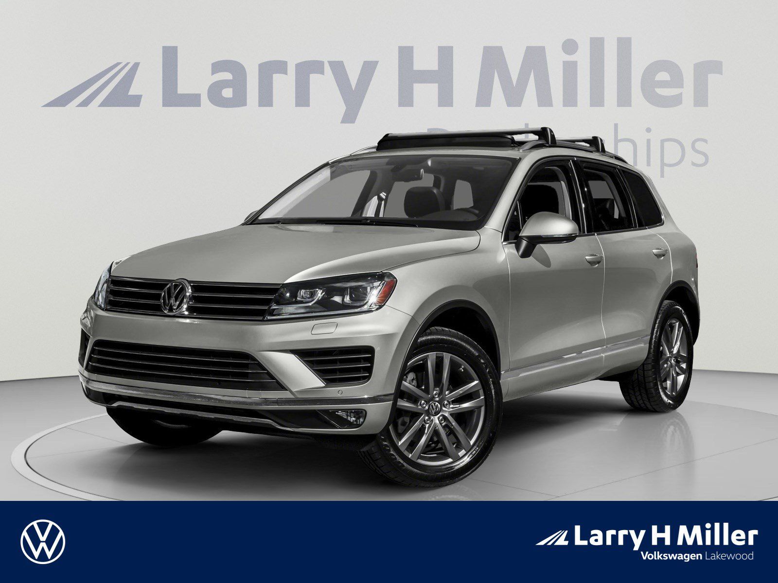 Used 2015 Volkswagen Touareg Executive AWD/4WD image 1