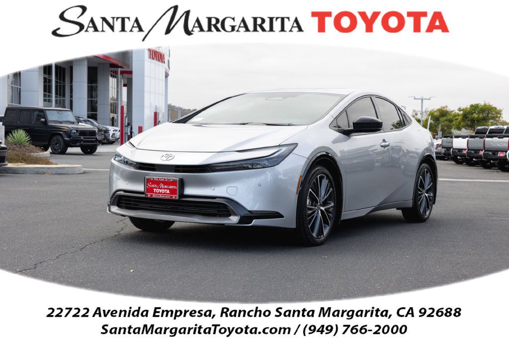 Used 2026 Toyota Prius XLE FWD image 1