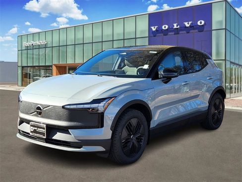 New 2026 Volvo EX30 Cross Country Ultra image 25